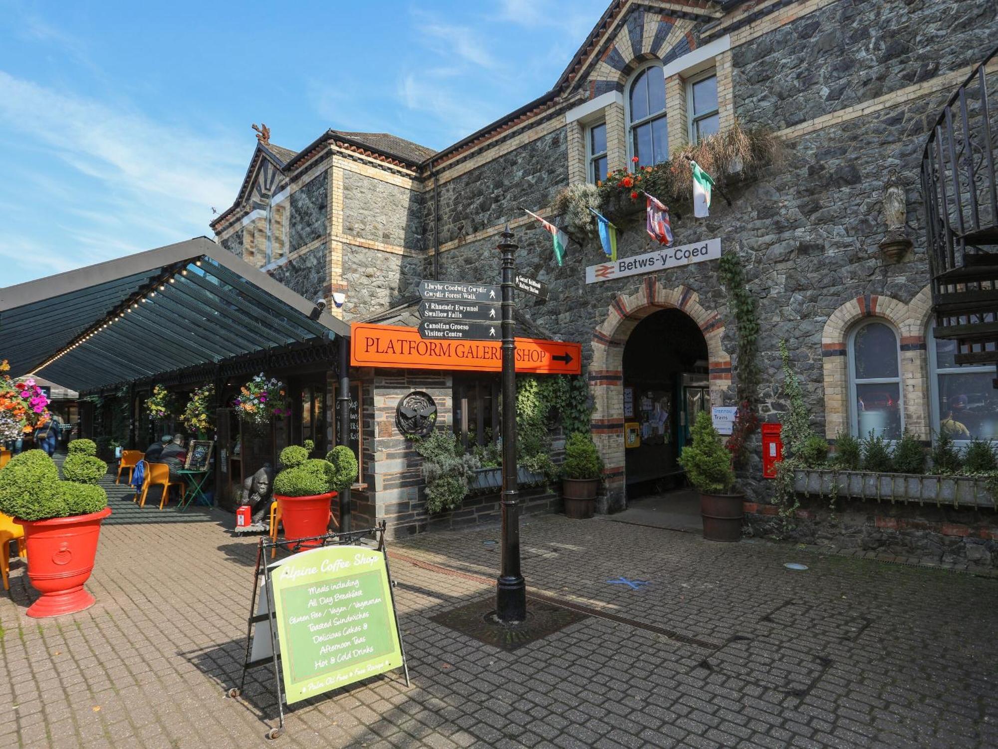 No 1 Railway Cottages Betws-y-Coed Bagian luar foto
